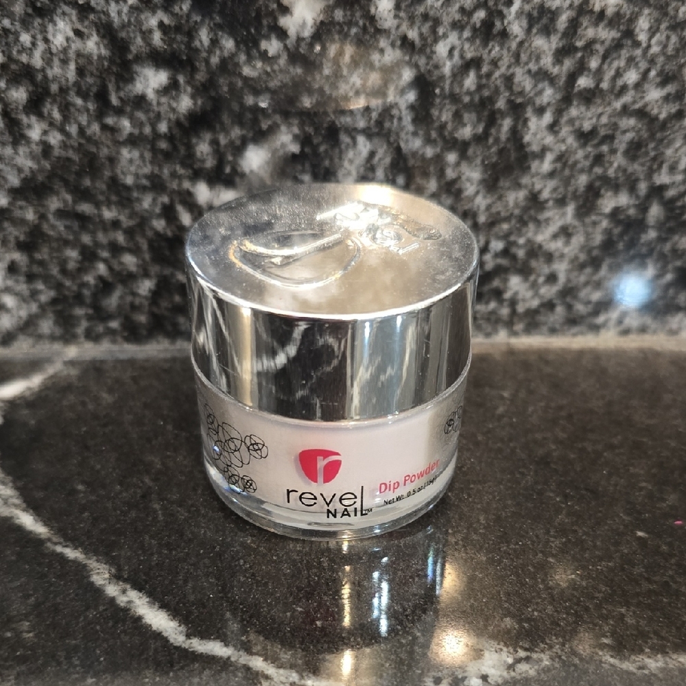 Hustler Revel Nail Dip Powder